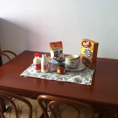 Comfortable On A Quiet Street * روما